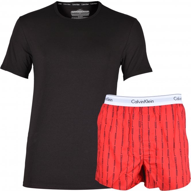 T-Shirt & Boxers Gift Set, Black/Red-Calvin Klein-UNDERU