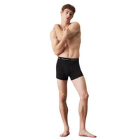 calvin-klein-mens-cotton-stretch-boxer-briefs-front-on-model