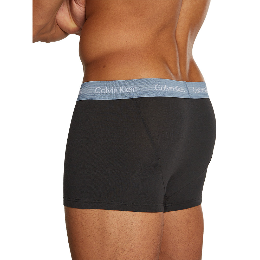 calvin-klein-mens-boxer-trunk-black-back-on-model