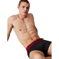 calvin-klein-mens-boxer-trunks-black-red-model-front