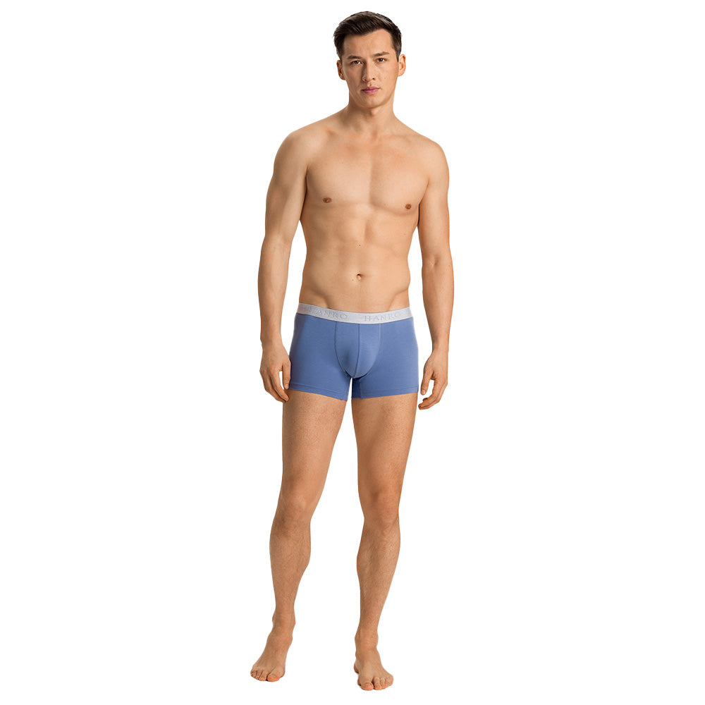 hanro-mens-boxer-trunks-blue-front-on-model