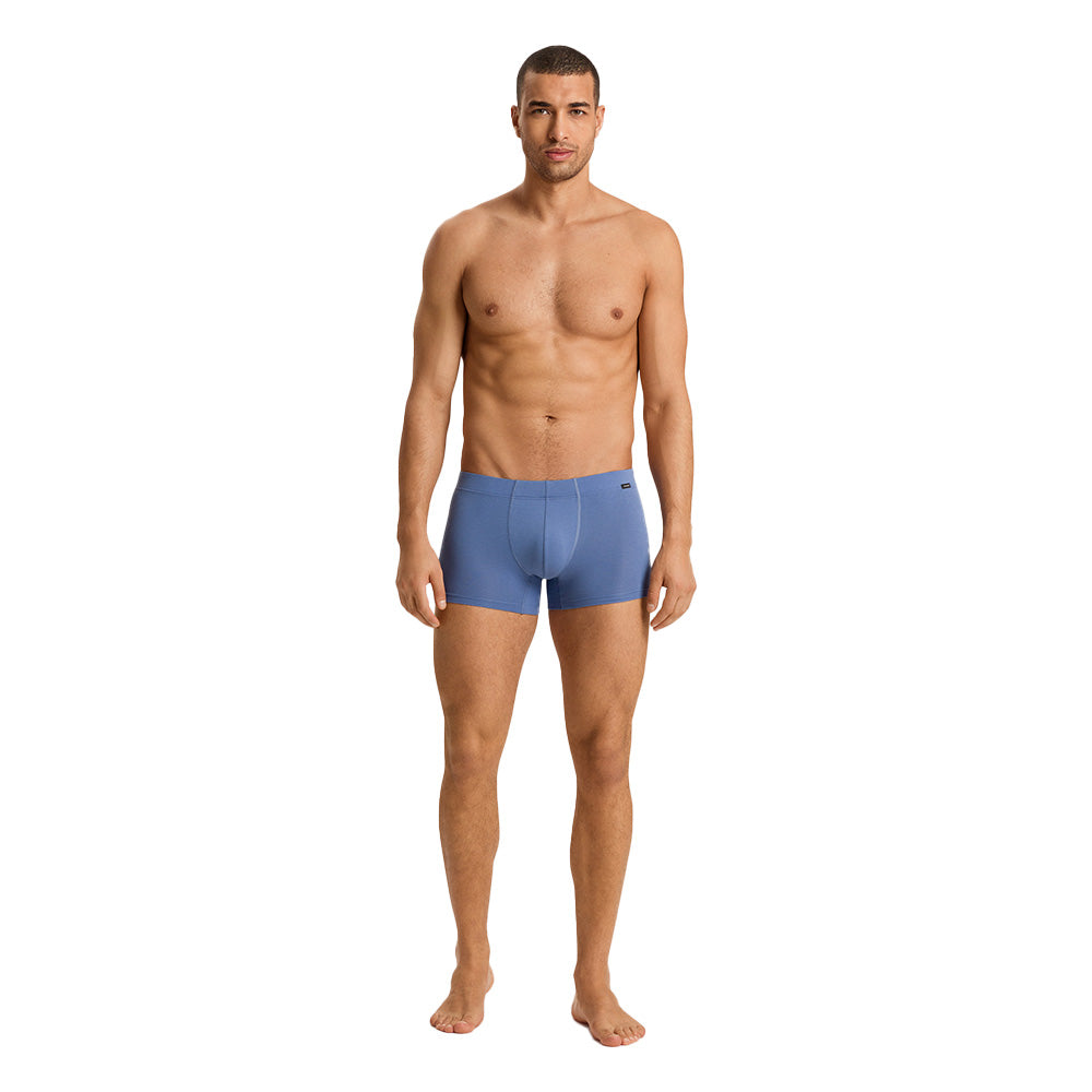 hanro-mens-boxer-trunk-blue-front-on-model