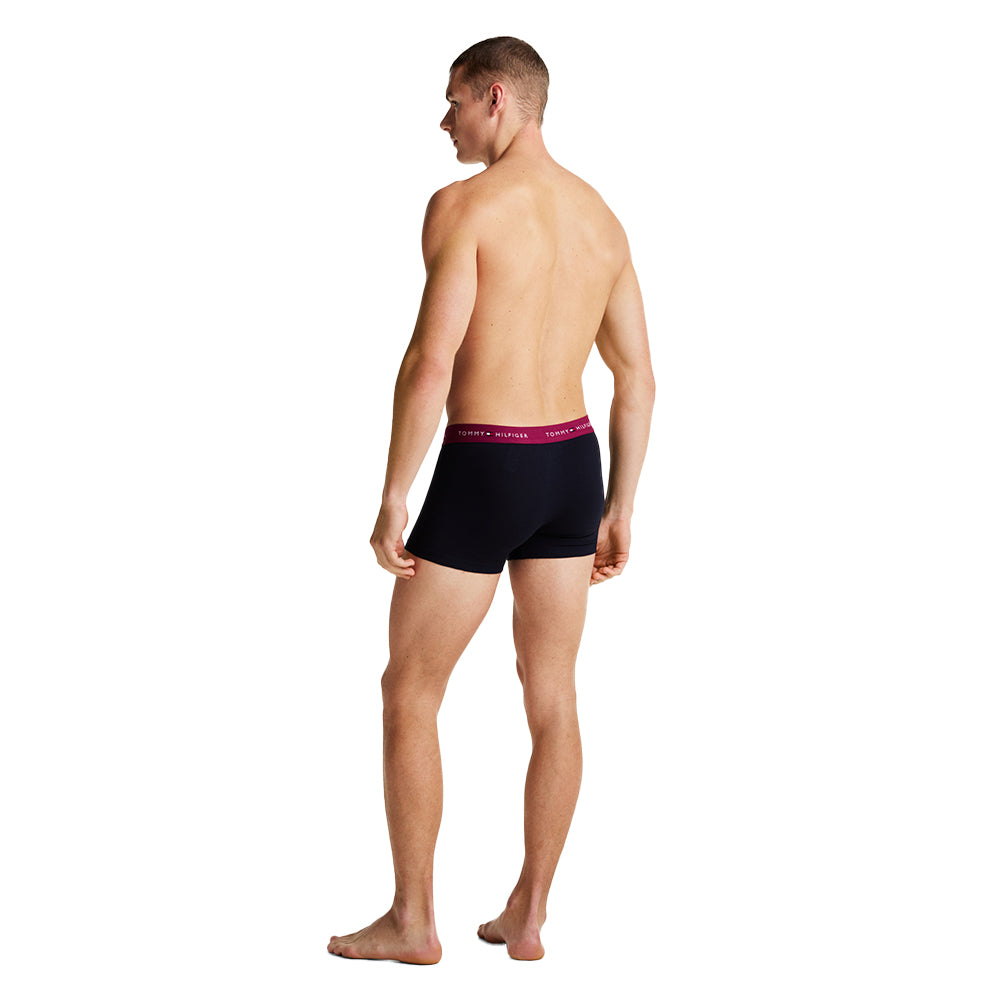 tommy-hilfiger-mens-cotton-boxer-trunk-navy-with-pink-back-model-shot