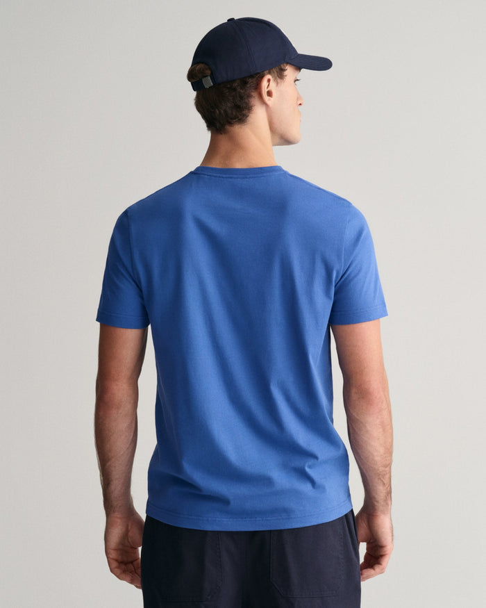 Mens Gant Reg Shield Tshirt in Rich Blue